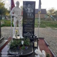 Могила солдата Грекова Анатолія Олексійовича на кладовищі села Кальна Витвицької сільської об’єднаної територіальної громади Калуського району Івано-Франківської області (вид 1)